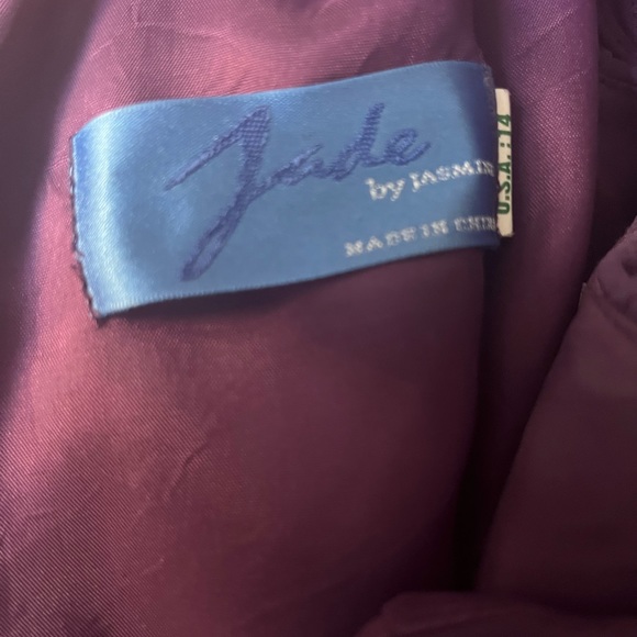 Purple Chiffon One Shoulder Dress - Picture 6 of 7